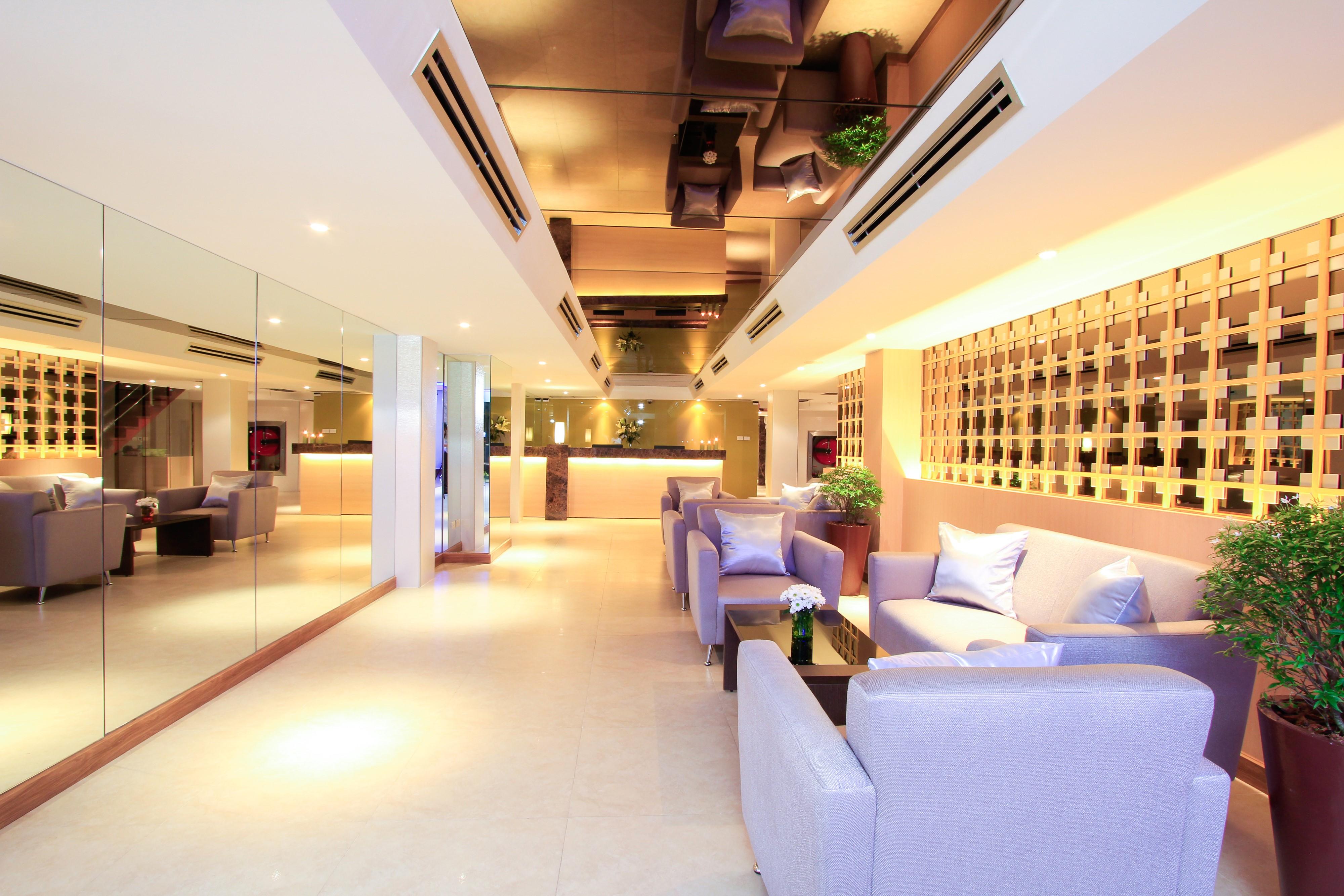 Petals Inn Bangkok Extérieur photo