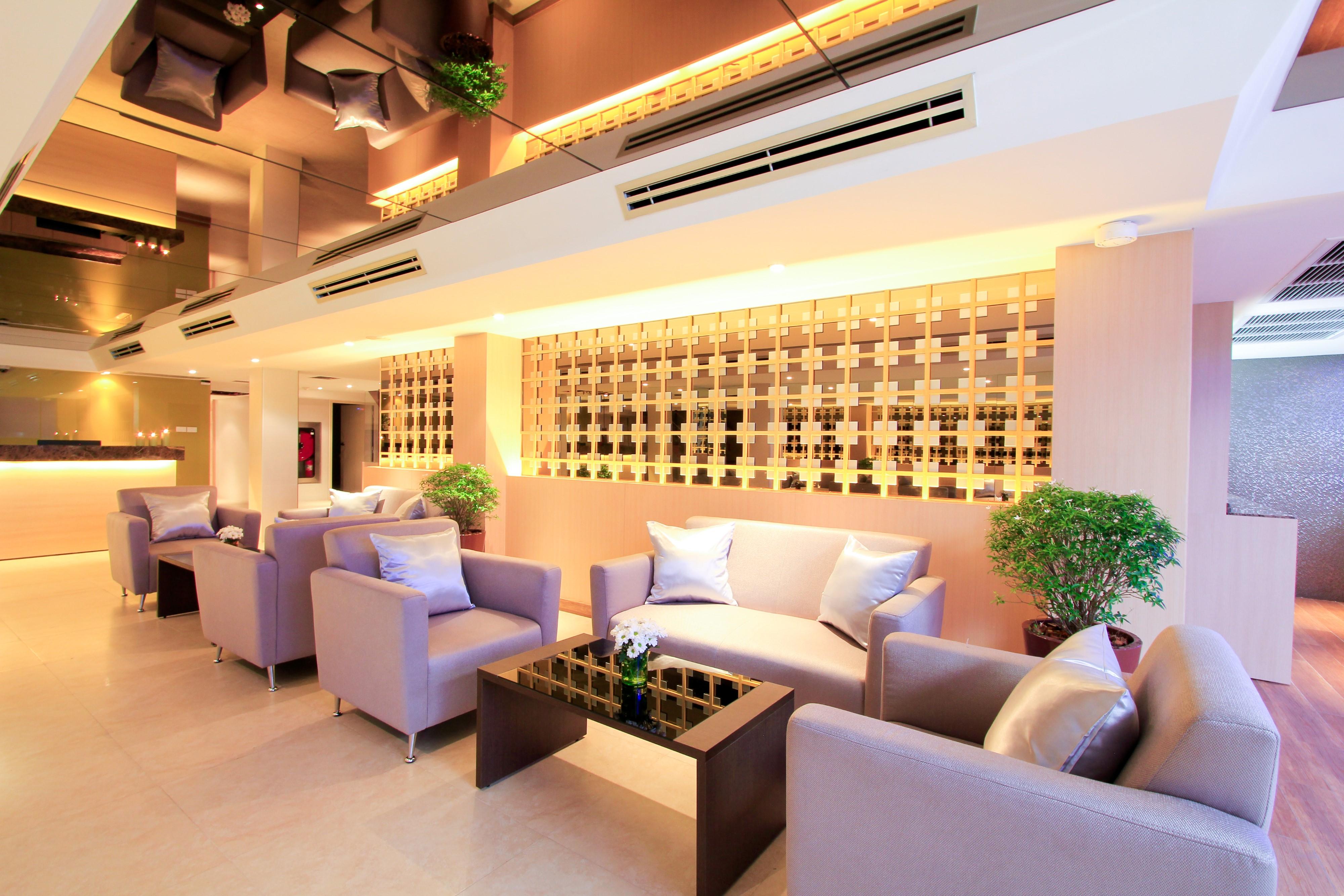 Petals Inn Bangkok Extérieur photo