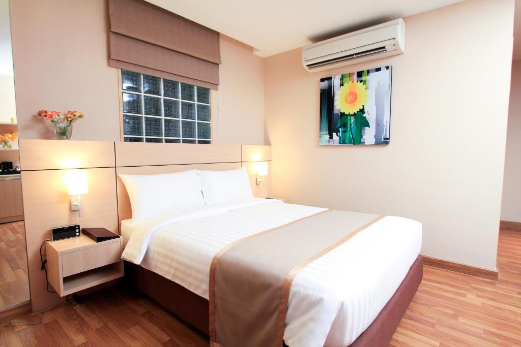 Petals Inn Bangkok Extérieur photo