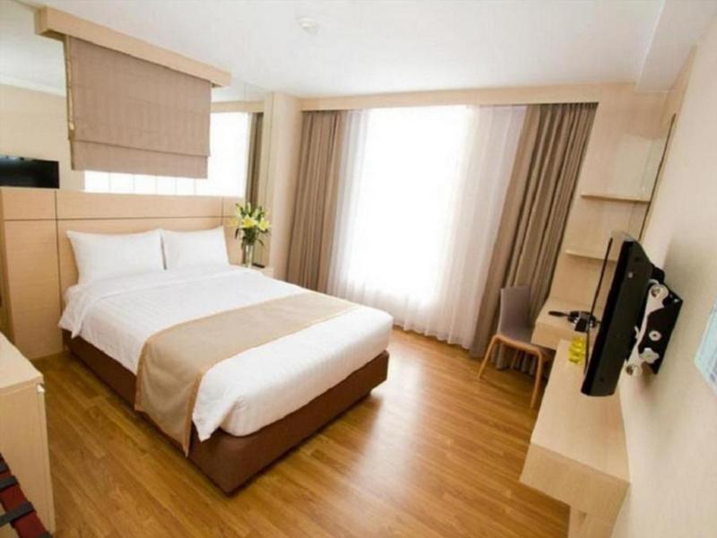 Petals Inn Bangkok Extérieur photo