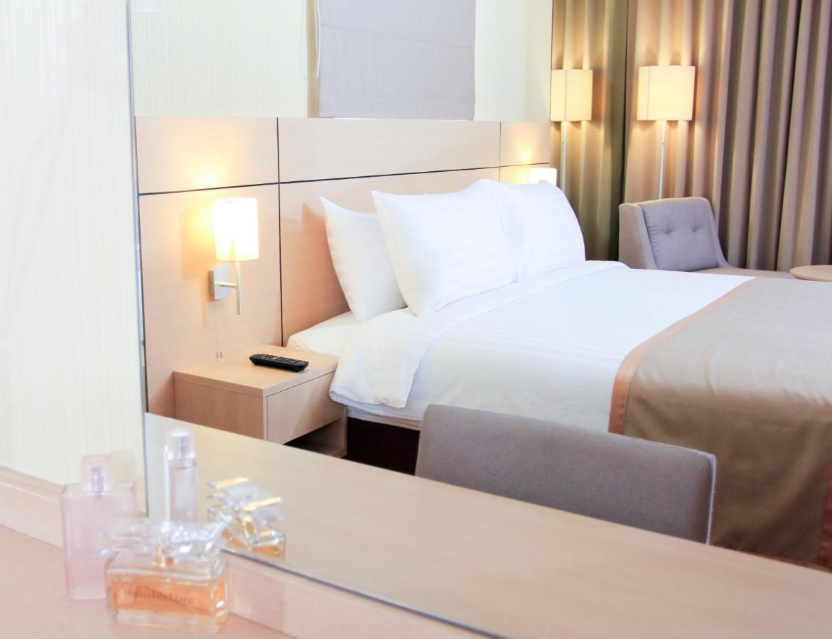 Petals Inn Bangkok Extérieur photo